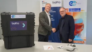 Signature de la convention et de la remise des mallettes